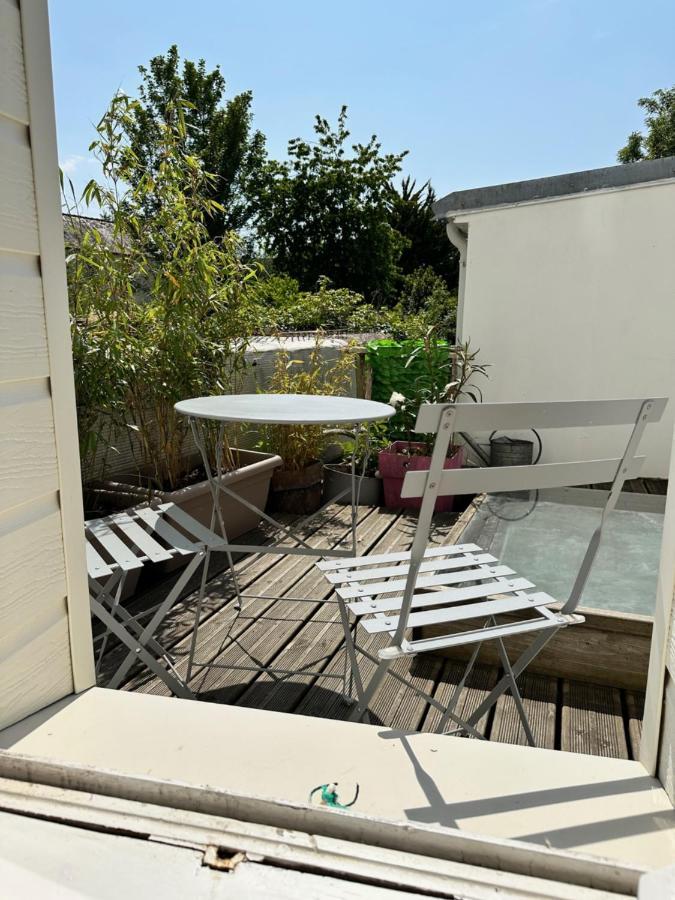 Apparts 17 Avec Cachet Au Centre Petite Citee De Caractere Le Faou Exterior foto