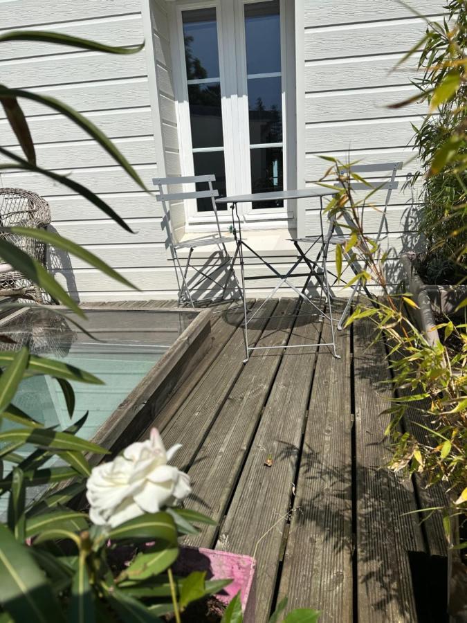 Apparts 17 Avec Cachet Au Centre Petite Citee De Caractere Le Faou Exterior foto